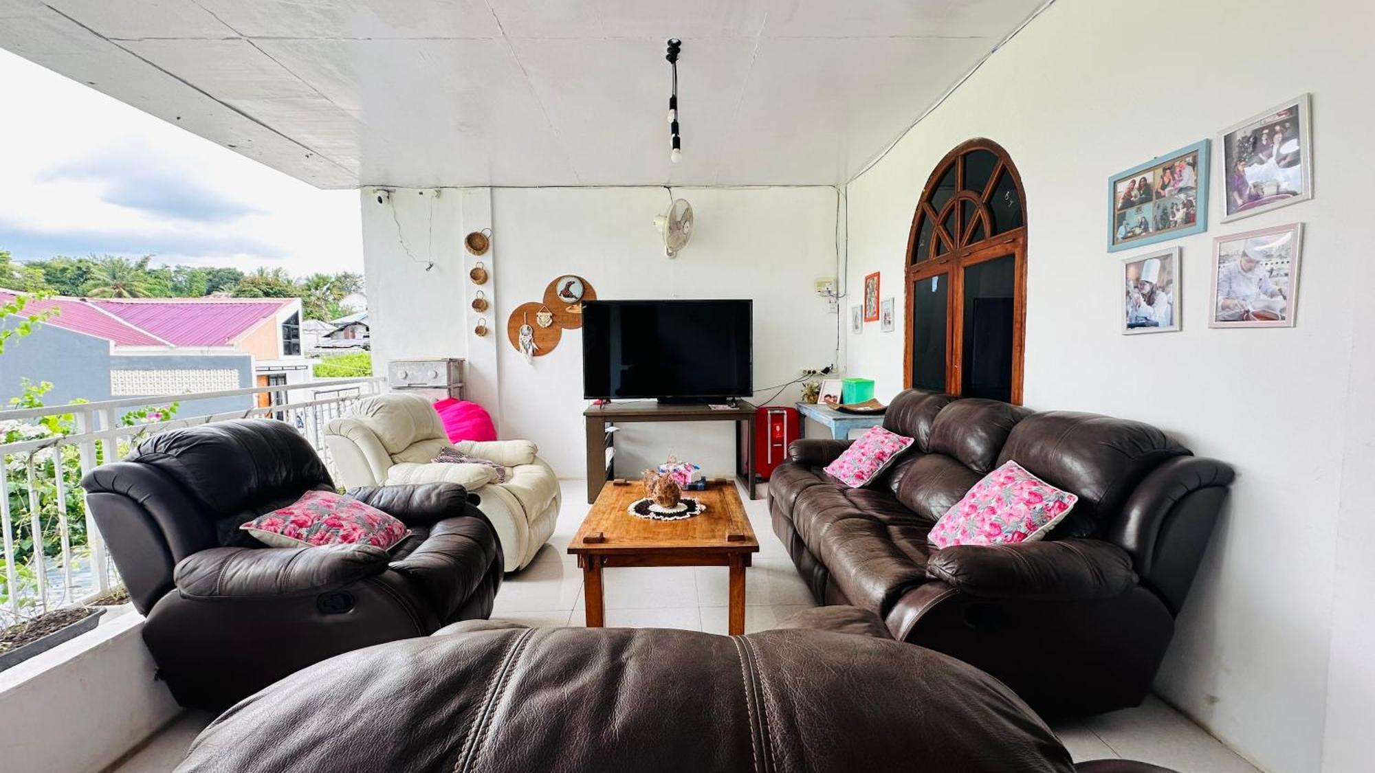 לבואן באג'ו D'Flora Homestay מראה חיצוני תמונה