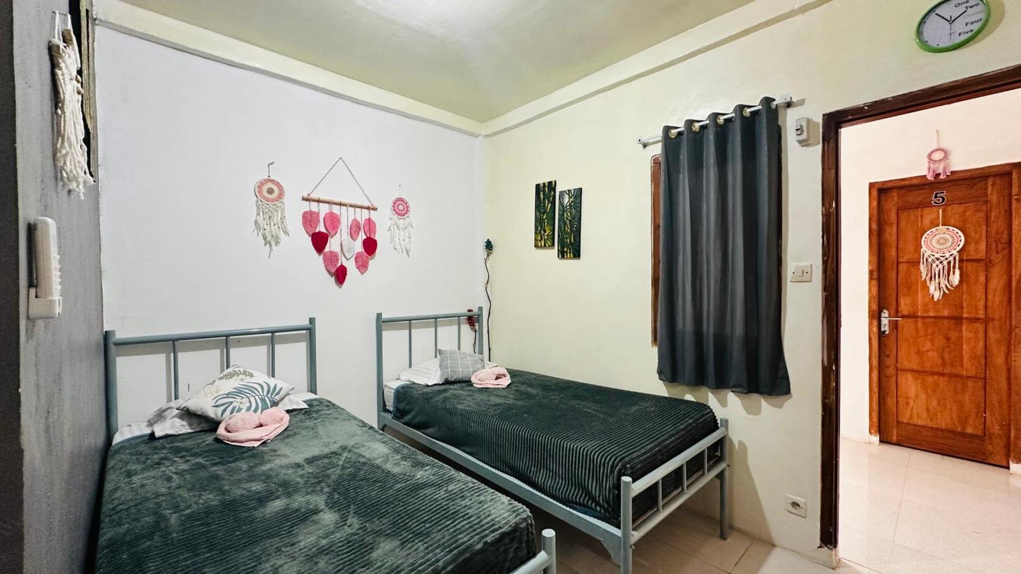 לבואן באג'ו D'Flora Homestay מראה חיצוני תמונה